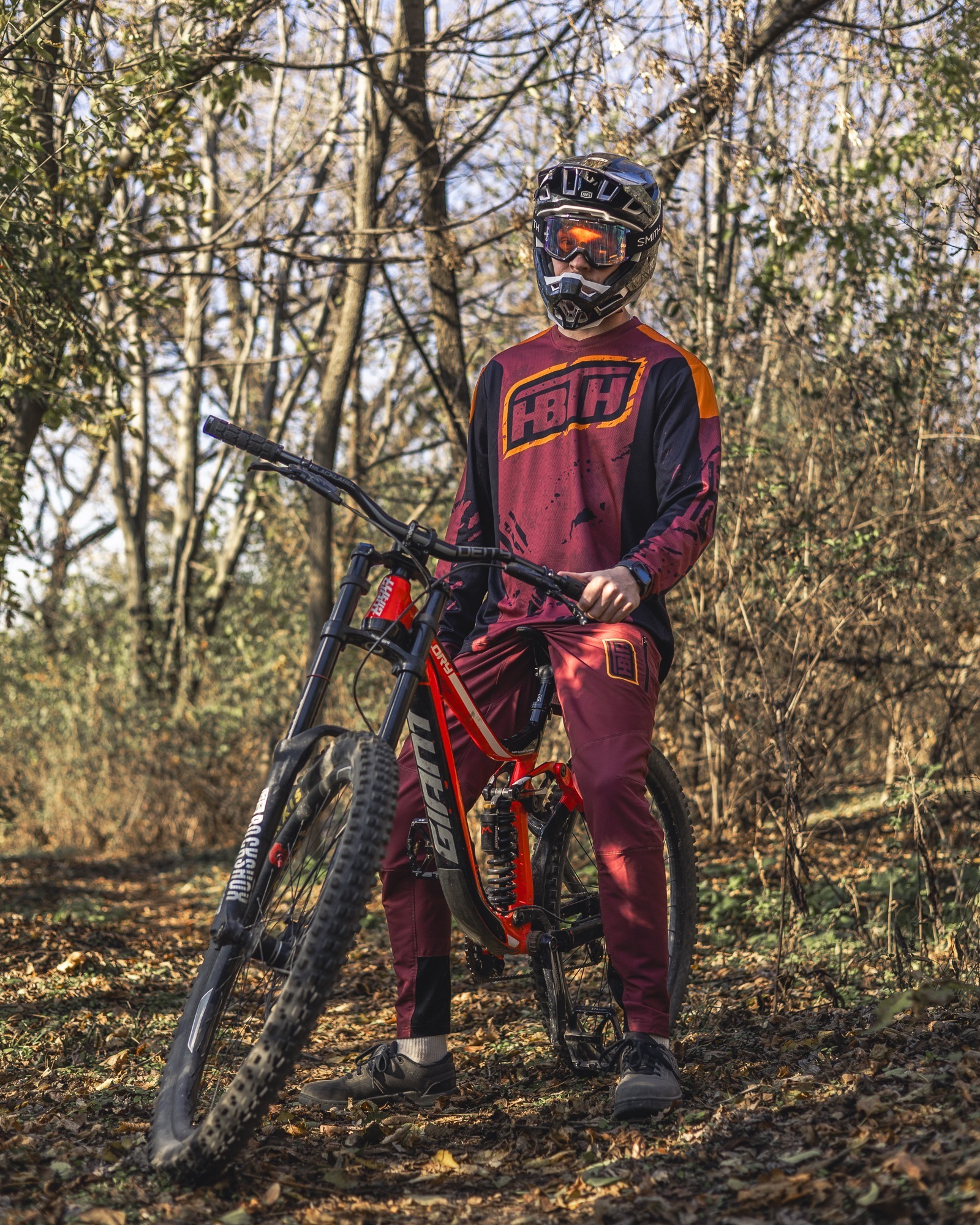 Venture Pro [Terra] - Hills Before The Hustle